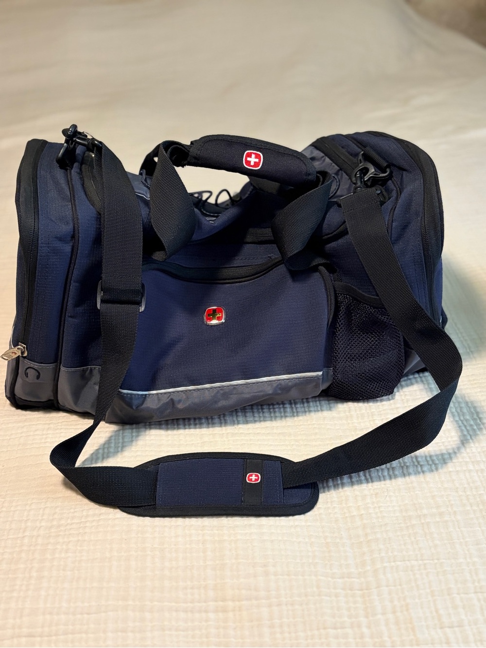 SwissGear Navy and Gray Duffel Bag with Detachable Shoulder Strap